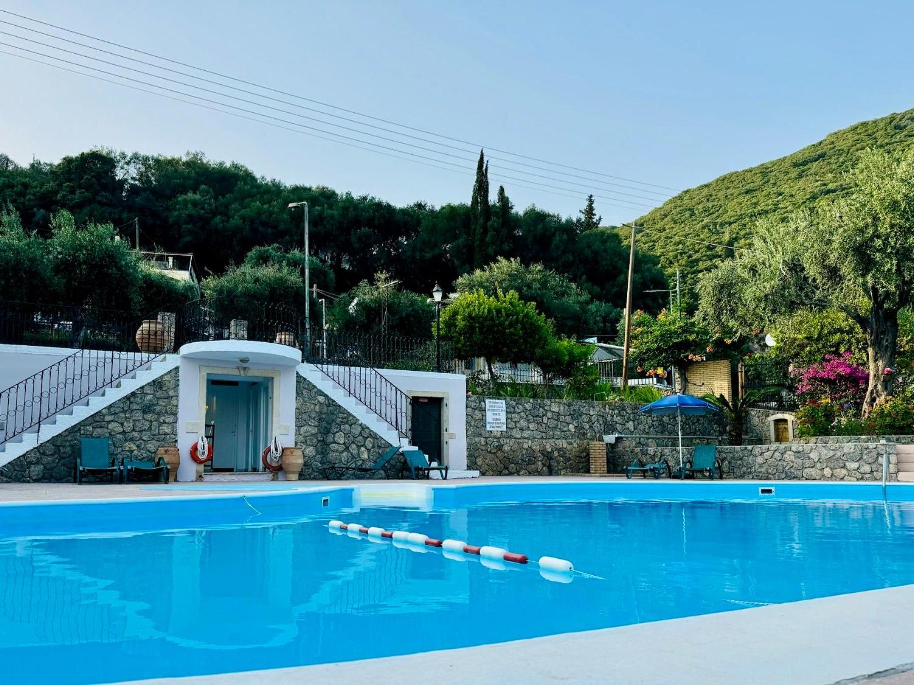 Afrodite'S Loft & Studios Paleokastritsa Exterior photo
